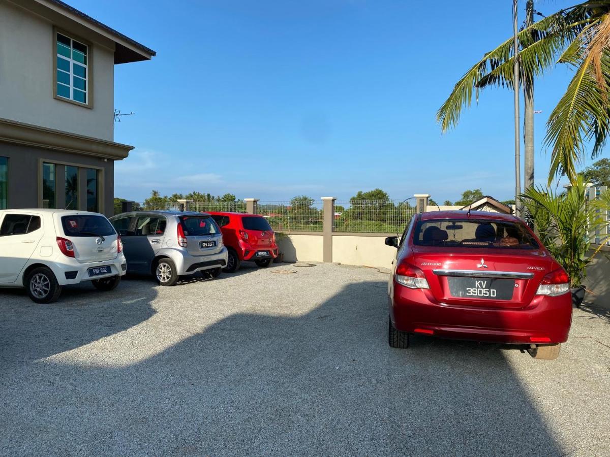 Grand Village Inn Pantai Cenang  Esterno foto