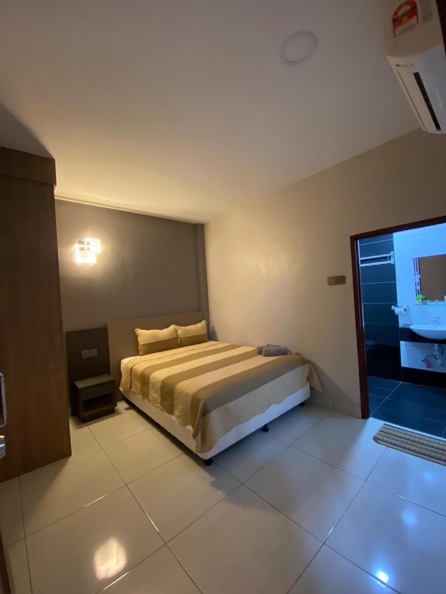 Grand Village Inn Pantai Cenang  Esterno foto