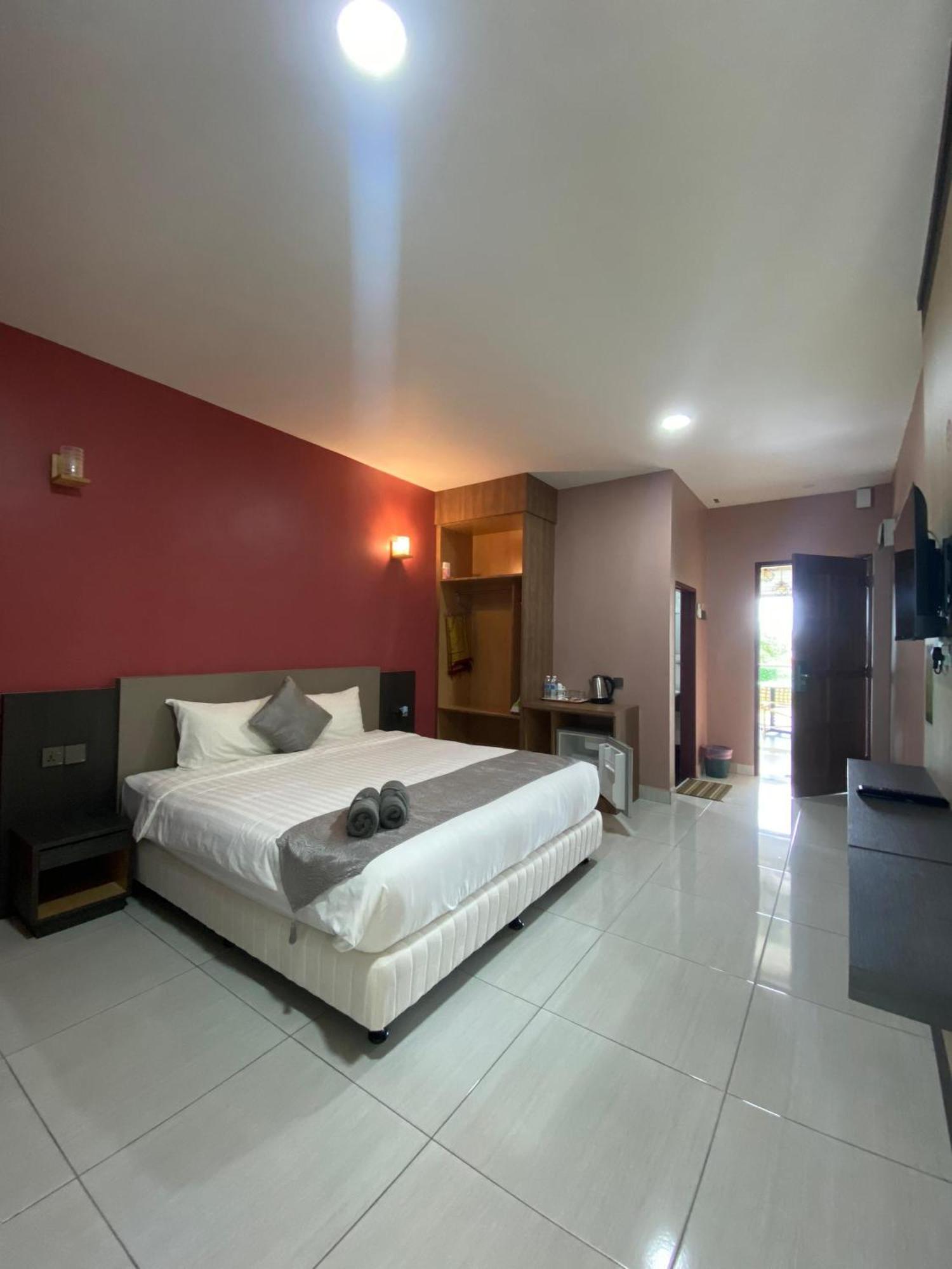 Grand Village Inn Pantai Cenang  Esterno foto