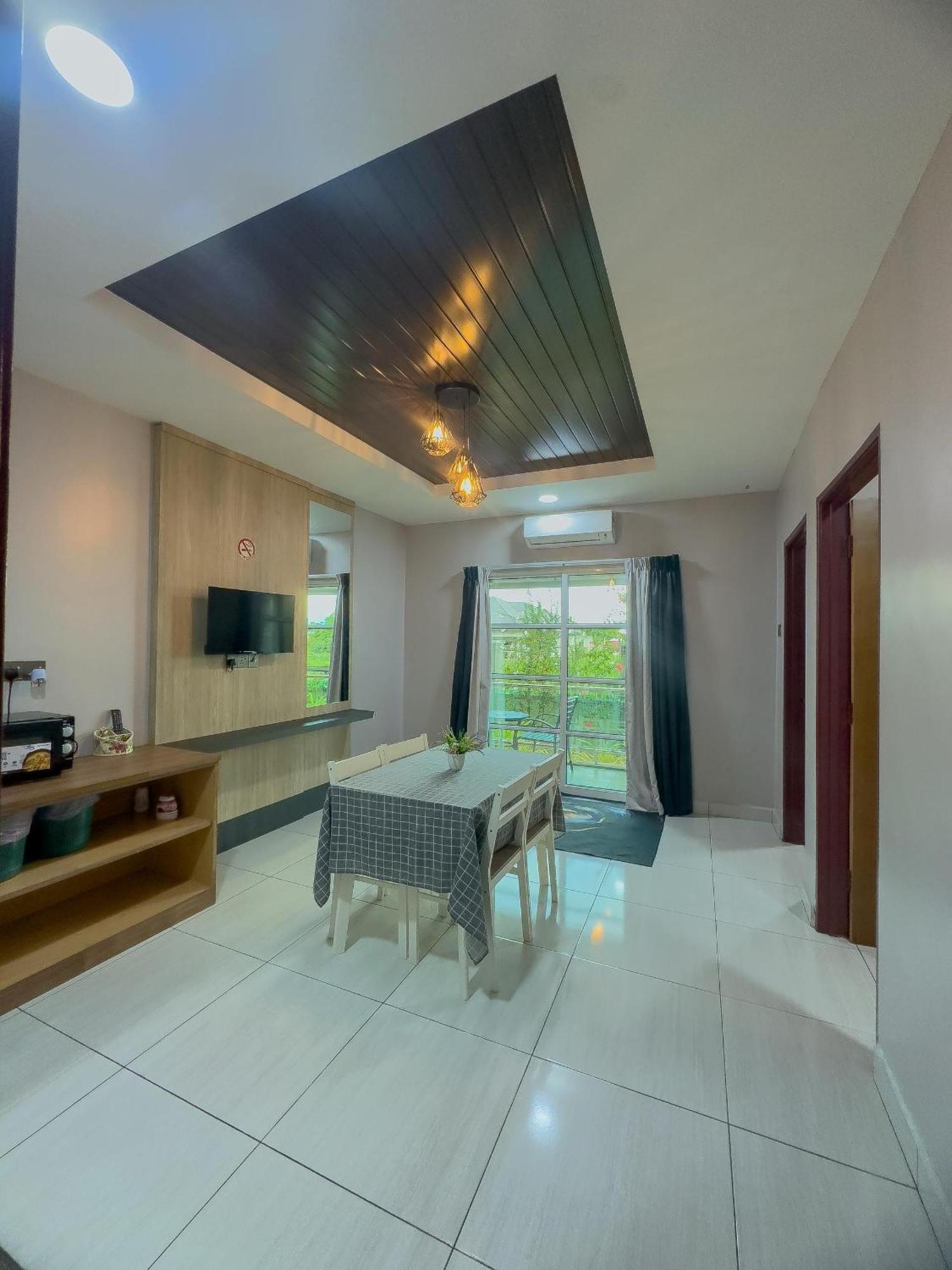 Grand Village Inn Pantai Cenang  Esterno foto